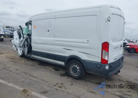 2016 Ford Transit-250 z USA, uszkodzony, nr VIN 1FTYR2CV7GKB50195